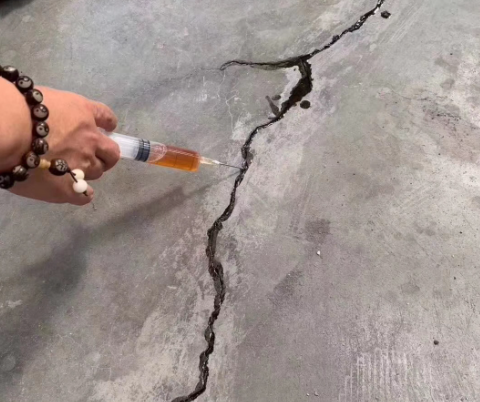 乐平混凝土裂缝修补技术详解​
